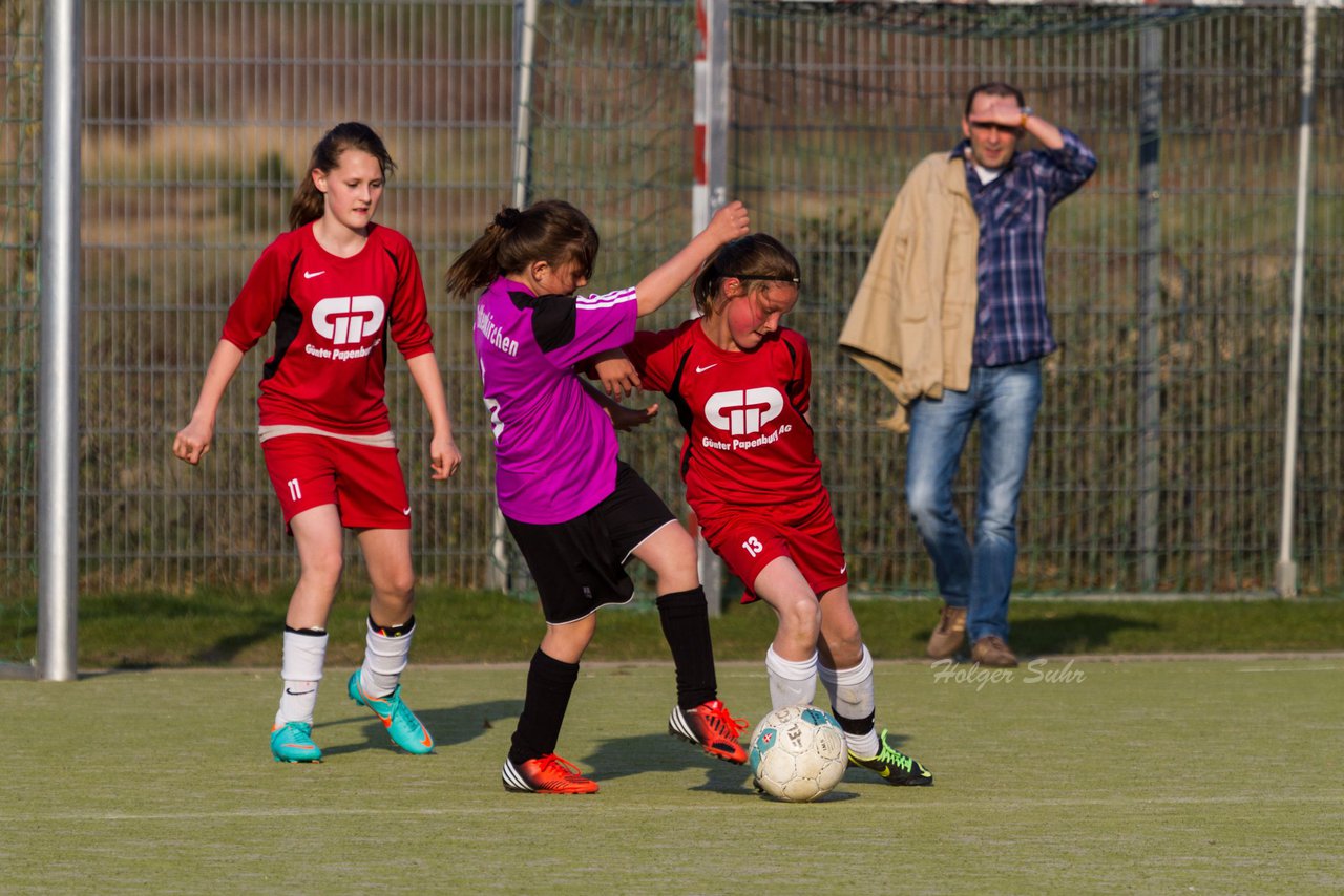 Bild 117 - D-Juniorinnen FSC Kaltenkirchen - SV Wahlstedt : Ergebnis: 3:1